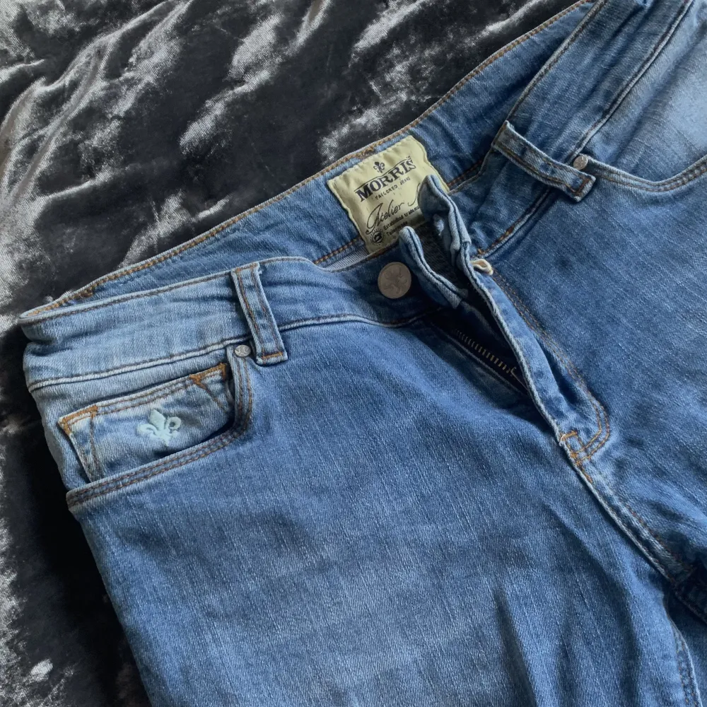 Morris Monroe jeans i storlek 27/32. Använda men i utmärkt skick. Bra stretch och otroligt sköna!. Jeans & Byxor.