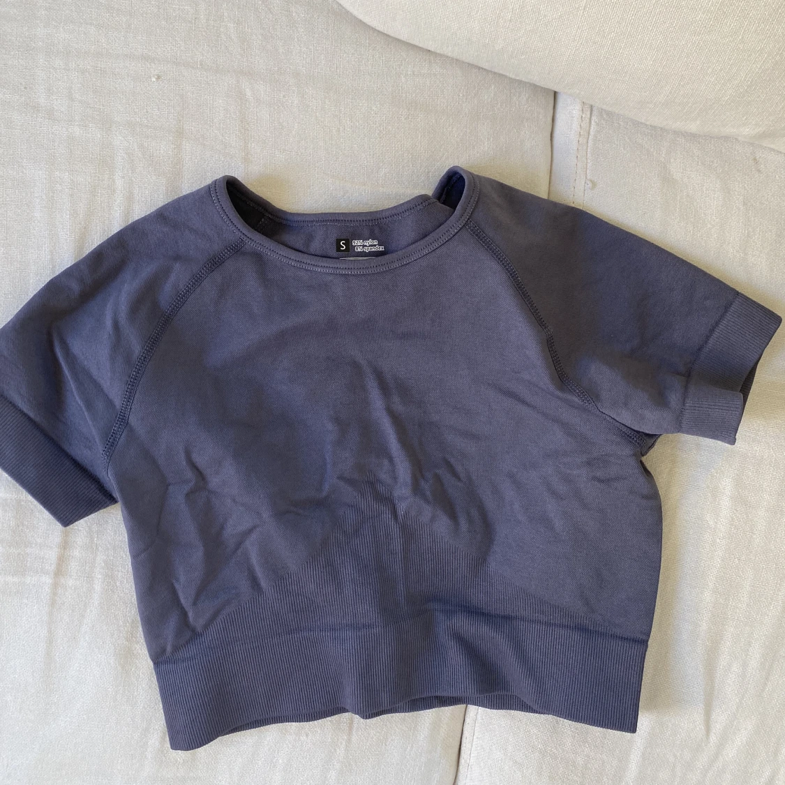 Croppad träningstopp