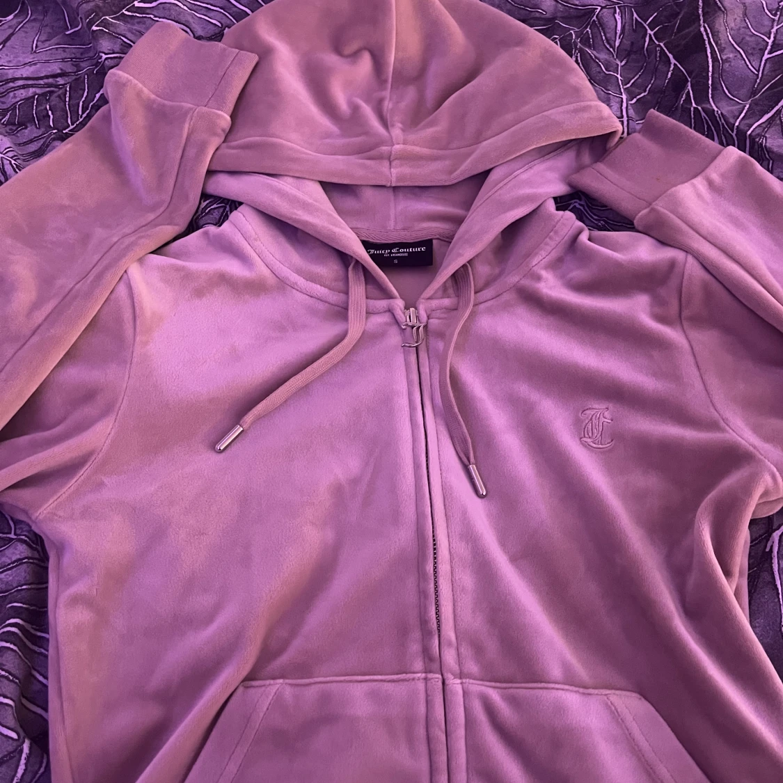 Juciy sett i begie  - 91