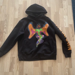 Chinatown Market hoodie - Knappt använd hoodie från Chinatown