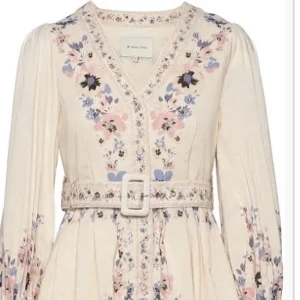 Söker - Söker denna i storlek small/medium 