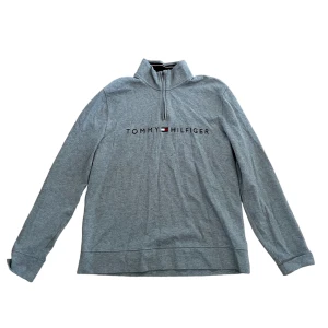 Tommy Hilfiger Crewneck - Storlek L Skick 9/10 