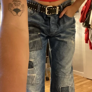 Coola jeans. Jones demin jeans. - Feta jeans från 90 talet. 