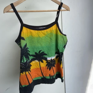 Mönstrad topp - Mönstrad topp/linne till sommaren