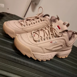 Filq - Använda 2 ggr, nyskick