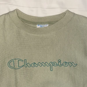  Vintage tröja - Söt vintage champion tröja i bra skick! Säljer på grund av att den inte kommer till användning