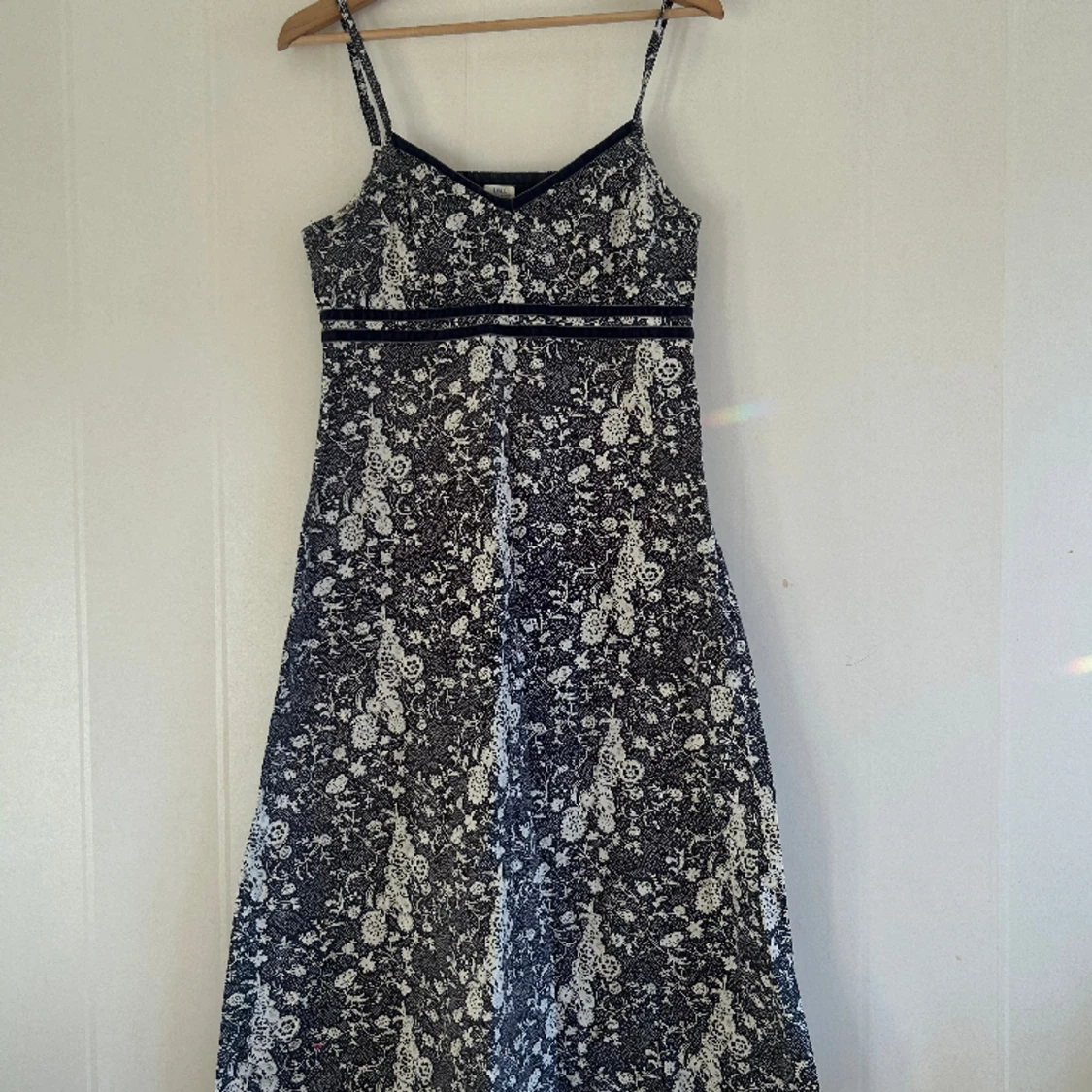 💙söt blommig klänning från h&m💙