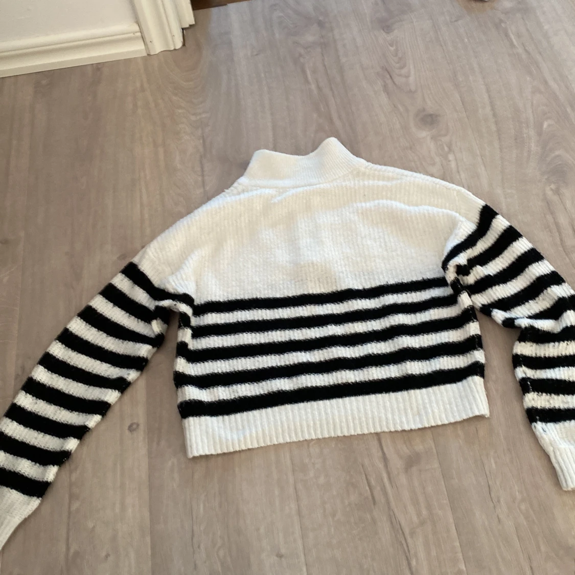 En stickad tröja från Kappahl som är i bra skick !❤️ - 90