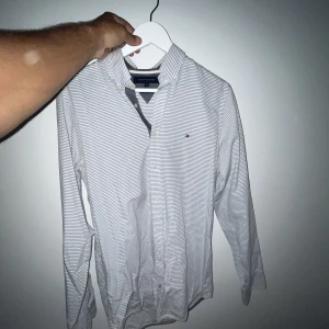 Skjorta  - Skjorta från Tommy hilfiger 