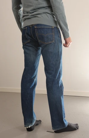 Diesel jeans  - Märke: Diesel Storlek: 30/32 Modellens längd: 185 