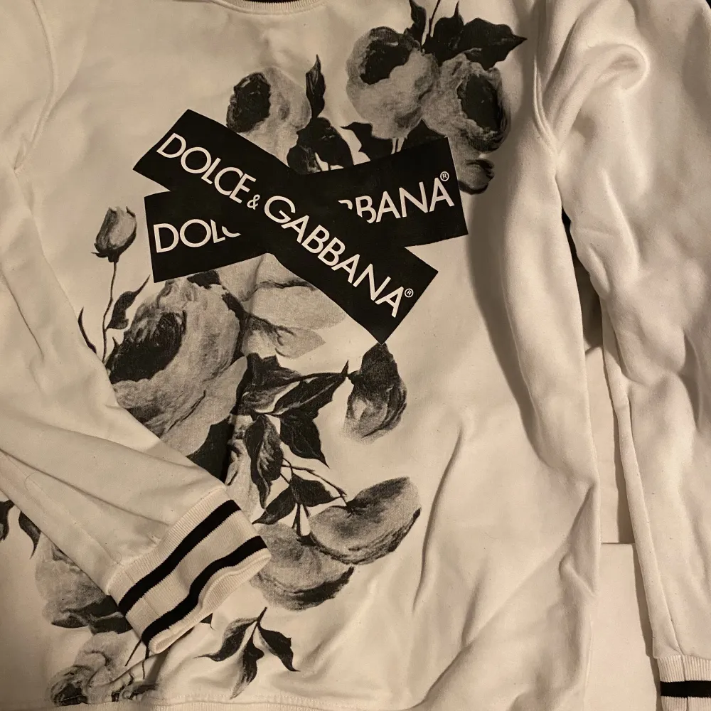 Dolce & Gabbana tröja  . Hoodies.