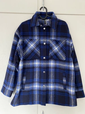 Höstjackan- H&M - Deviden jacka fin och varm 🥵 