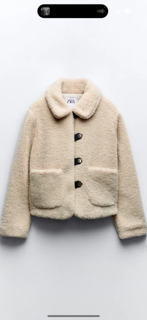 jacka - Säljer denna fina jacka från zara. Storlek S. Helt oanvänd. Köpt för 599 säljer för 350. Pris går att diskuteras🙂