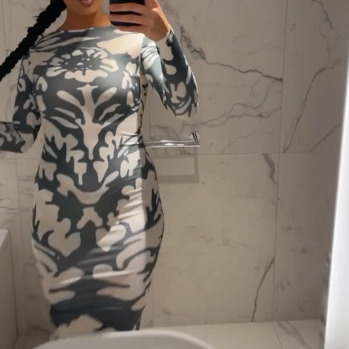 Mönstrad maxiklänning