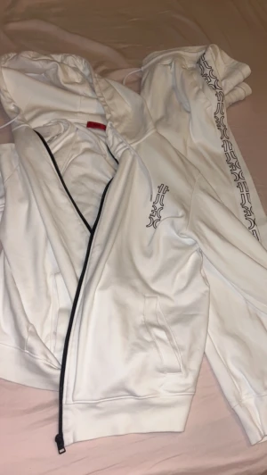 Hugo boss Tracksuit  - Hugo boss Tracksuit 