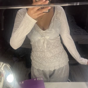 odd molly tröja  - en jättefin oddmolly tröja som inte kommer till användning knappt anbänd. skriv för mer information❤️