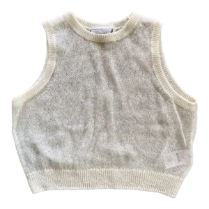 Stickad topp - Så fin stickad topp! See through så fint! Inte sätt några defekter. Strlk XS