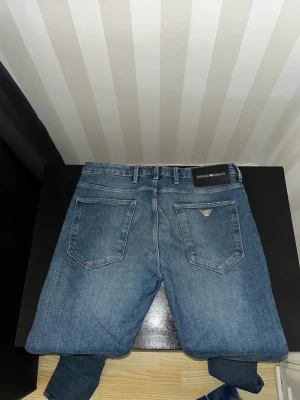 Emporio Armani Jeans - Emporio Armani Jeans storlek 30/34 Slim Fit Nypris 2000 Taggar finns