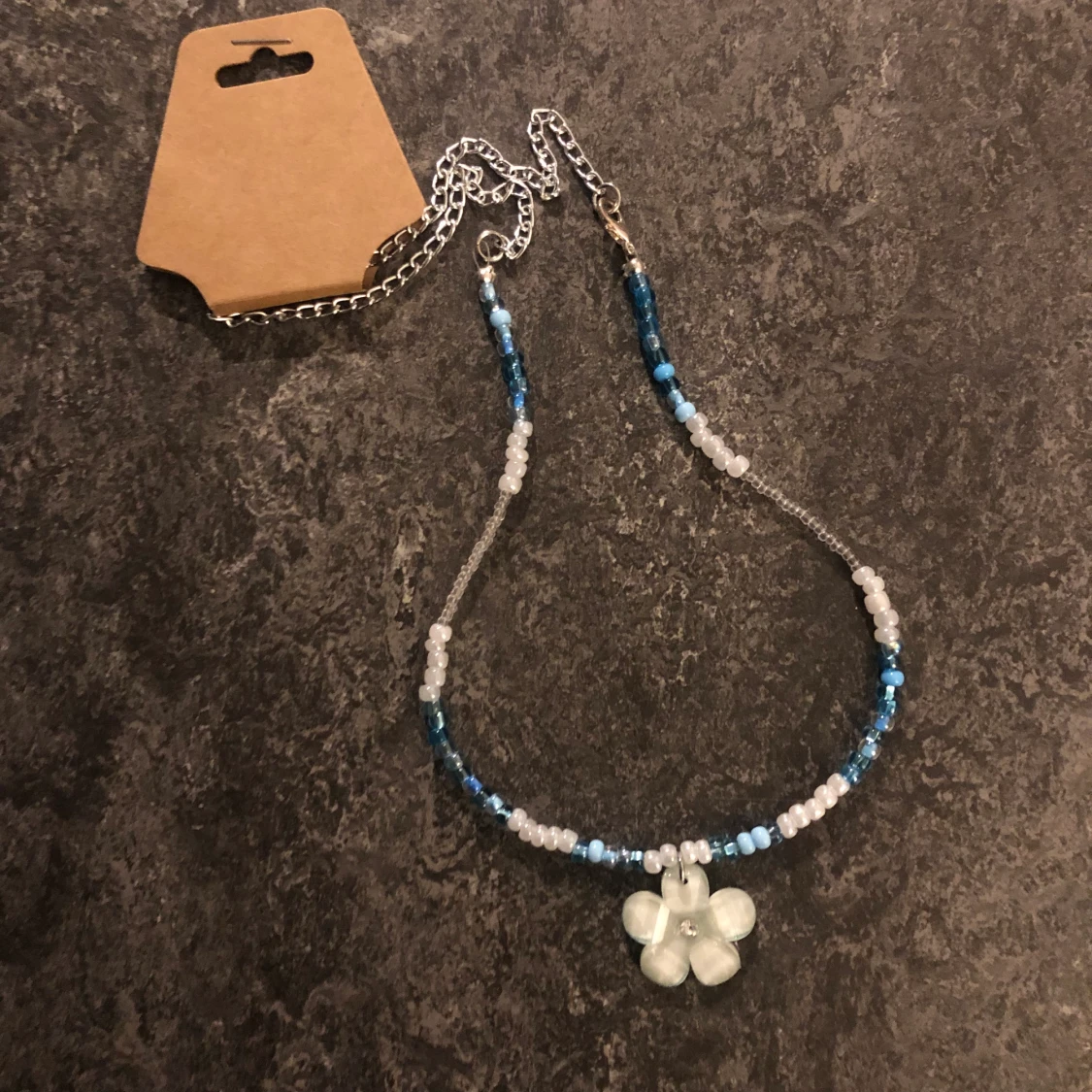 Flower necklace (blue) - 90