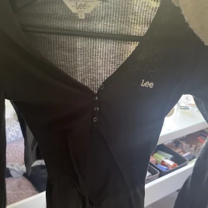 Elena Gilbert tröja - SÅÅÅ fin tröja liknar  elena Gilbert defekt nu på hösten