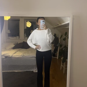 Stickad tröja  - Från NAKD 