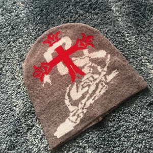 Mössa - Helt nya, oanvända y2k punk mössa 🖤 