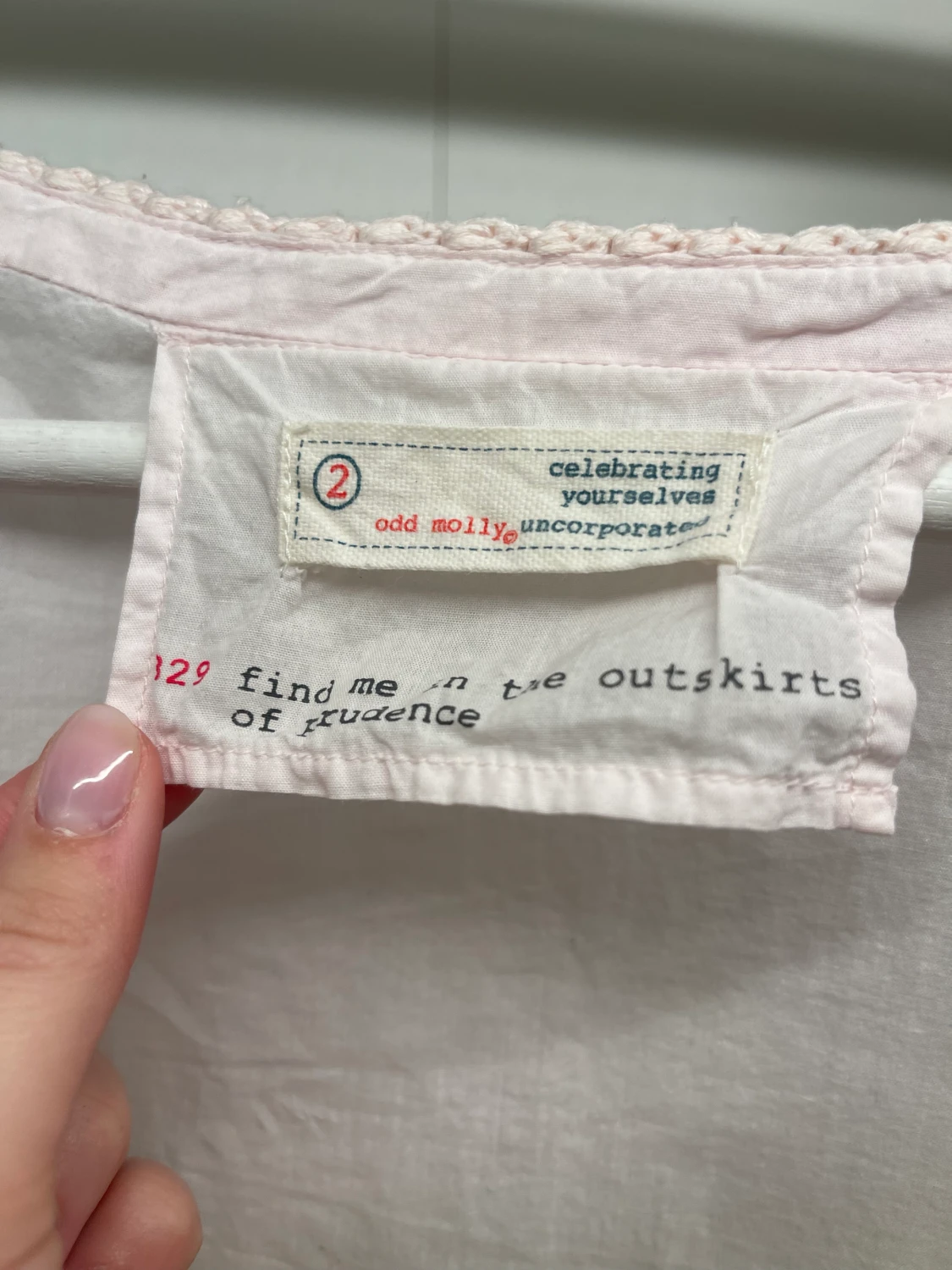 Rosa Odd Molly blus  - 90