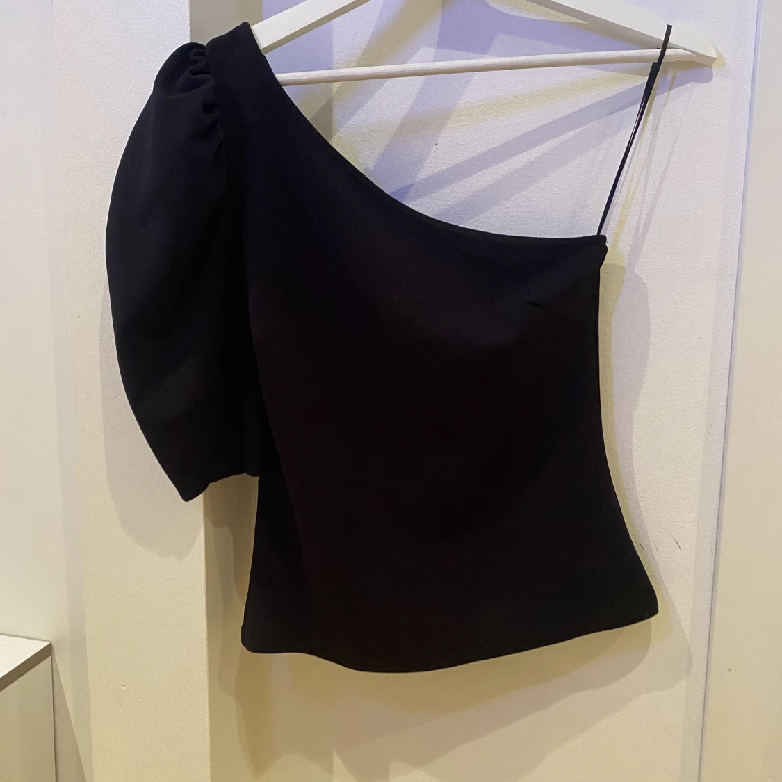 One shoulder topp - 90