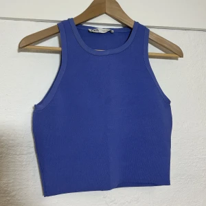 Zara topp storlek M - Lila/blå topp från Zara i storlek M