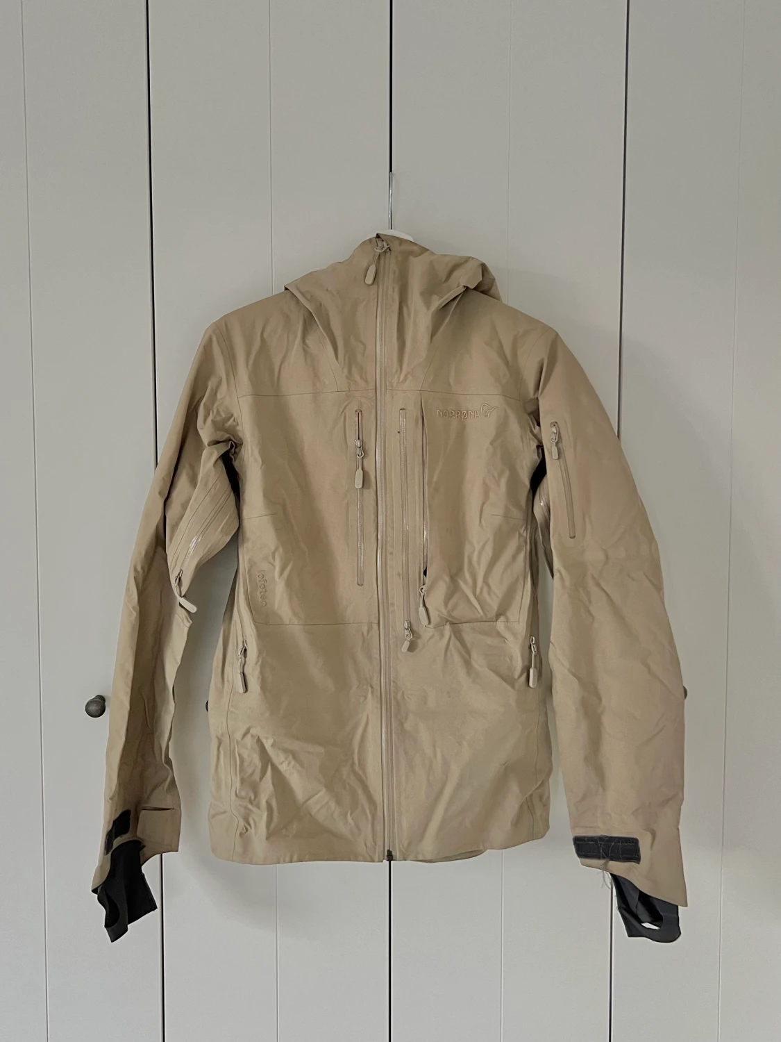 Norrøna Lofoten skidjacka - 90