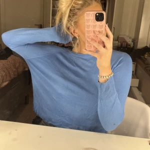 Zara tröja - Super mysig blå tröja🥰