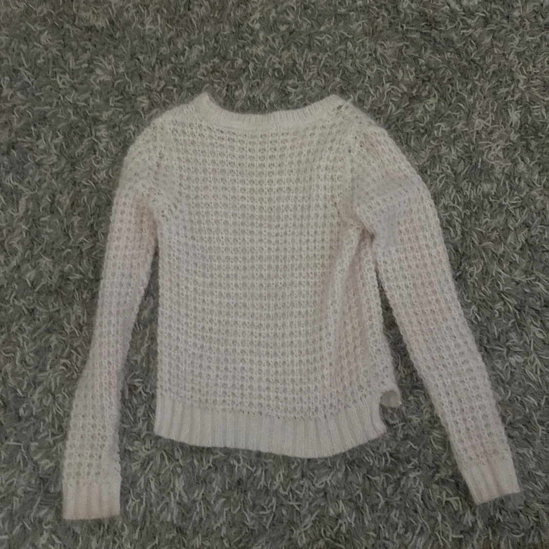 Vit stickad tröja  - 90