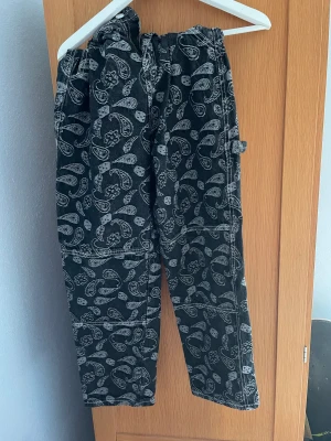 Jeans - Jeans storlek xs passar s också