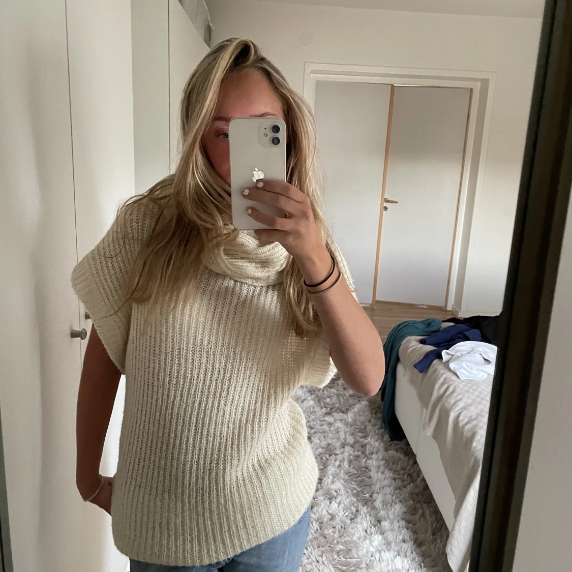 Kortärmad stickadtröja  - 90