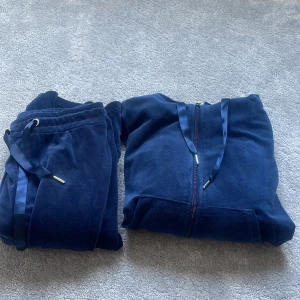 Mjukissätt - Säljer mitt sköna mjukis sätt från Gina då det inte används. Använt ett par gånger men inga skador. Går bra att köpa bara en del, skriv privat då💘