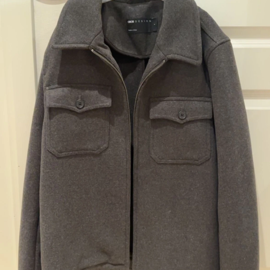 Ny, helt oanvänd jacka från ASOS