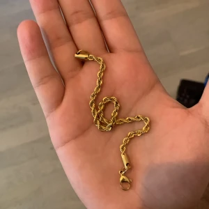 Guld cordell armband  - Guld cordell armband väger 8 gram för herr&kvinna 