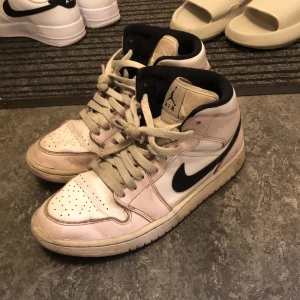 Jordans  - Jättefina jordans som är använda mycket förra året 