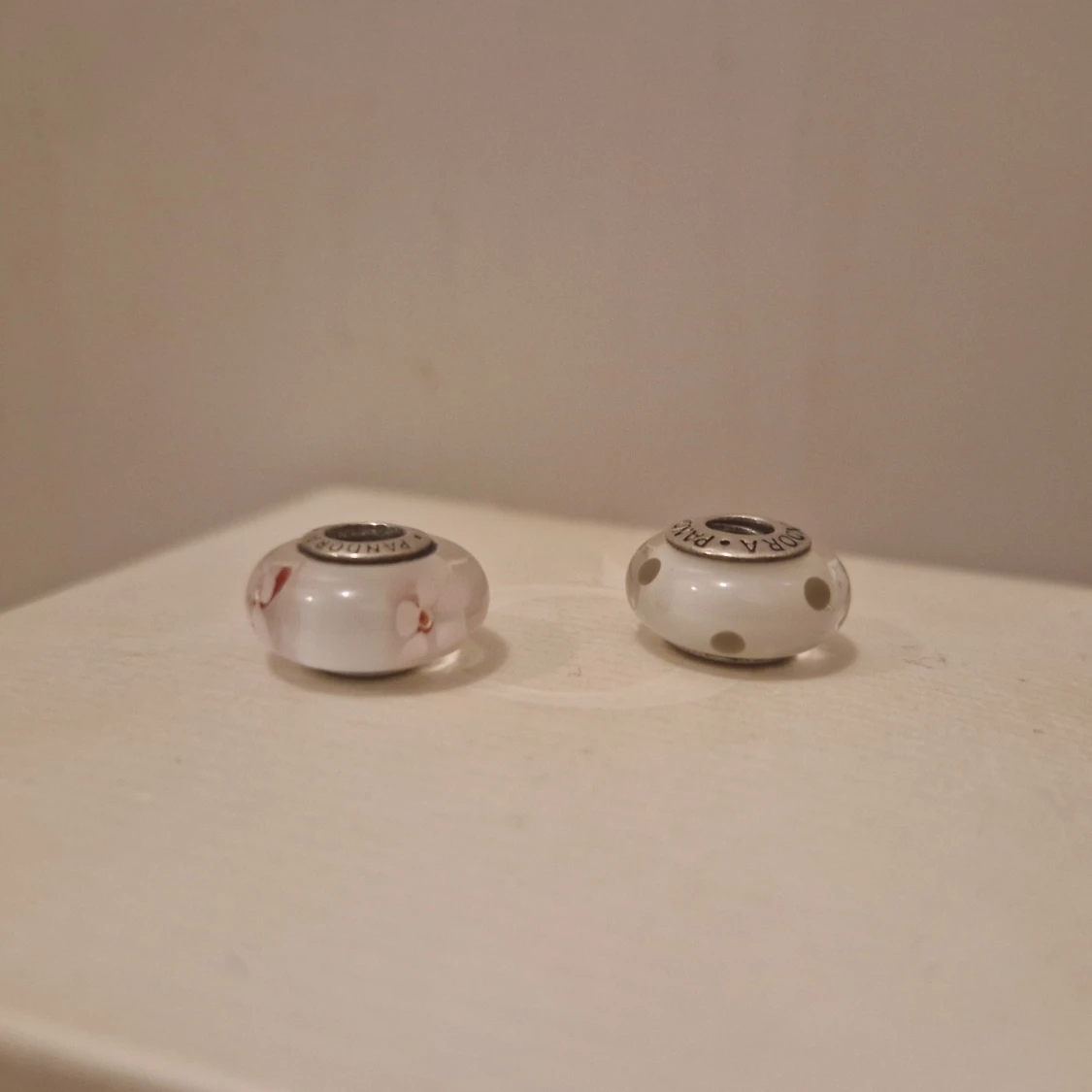 Pandora berlocker 2 st