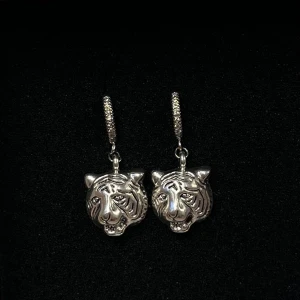 Örhängen  - Örhängen ”trulsa” 🌸pris: 89kr + 15kr(frakt) 