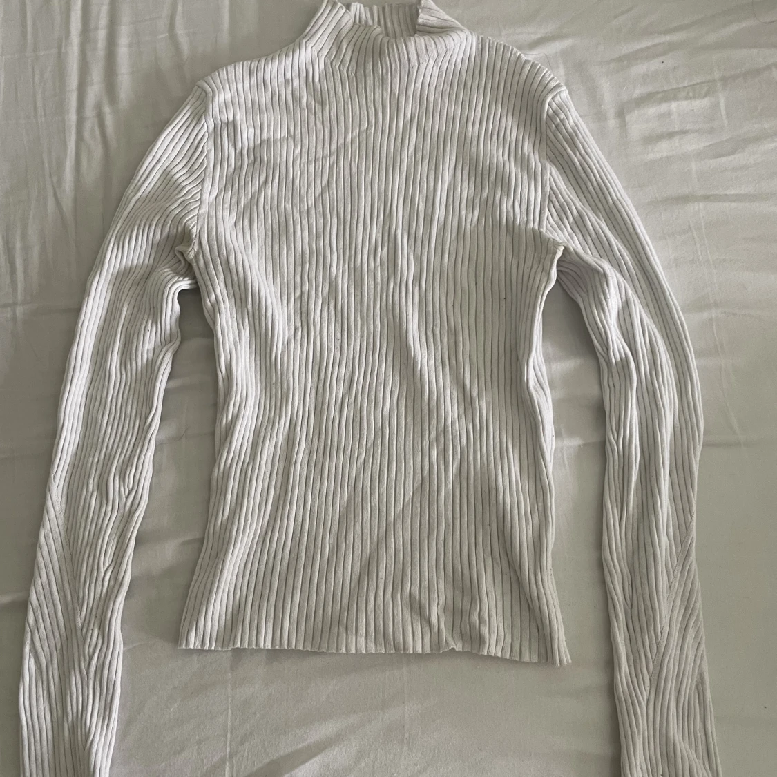 Mockneck stickad topp Bershka