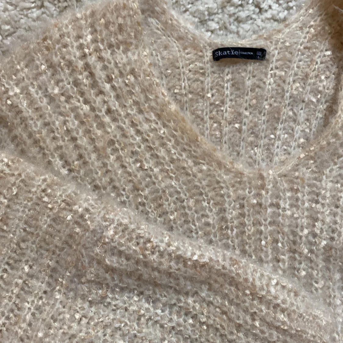 Benvit Stickad tröja - 91