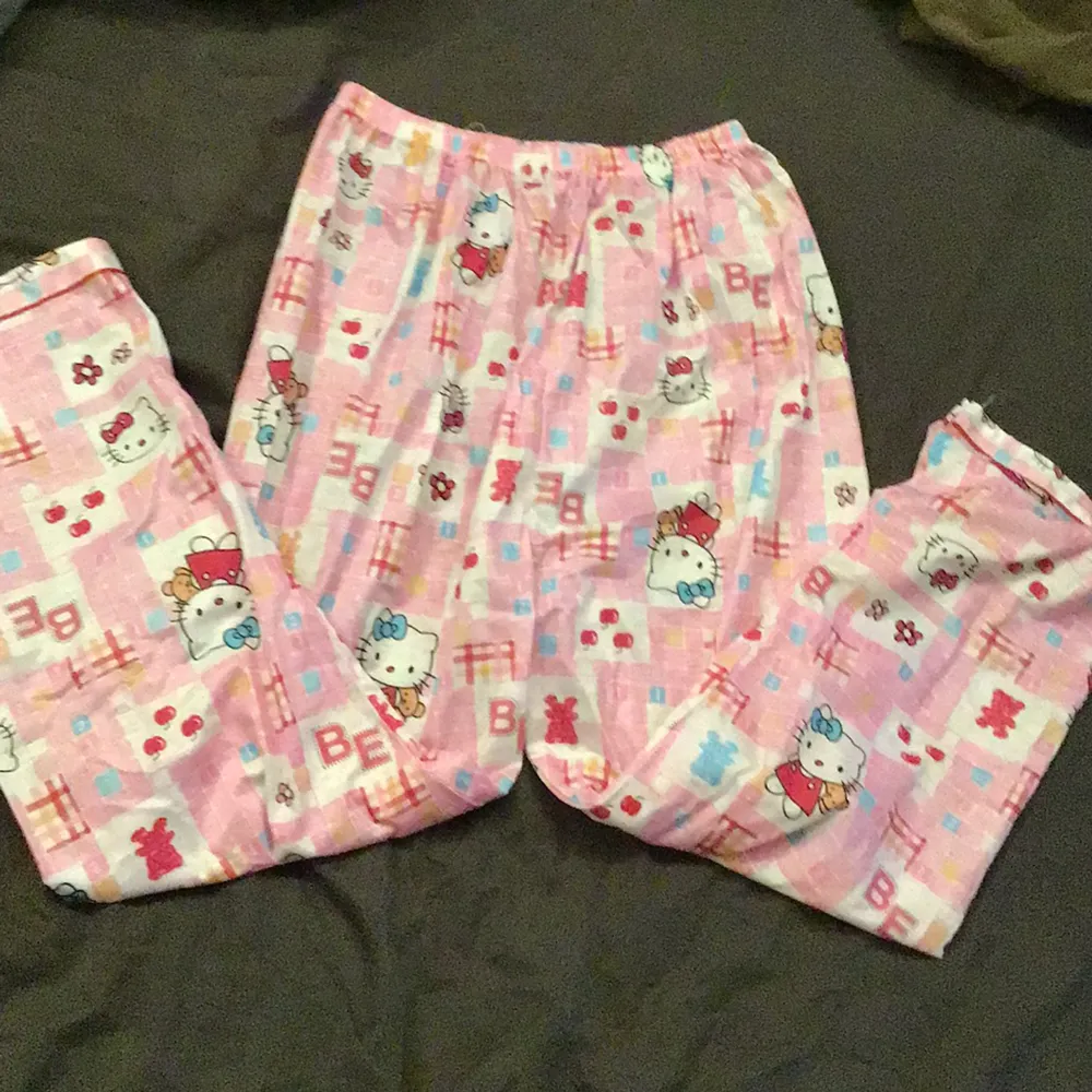  Hello Kitty pyjamas byxor   . Jeans & Byxor.