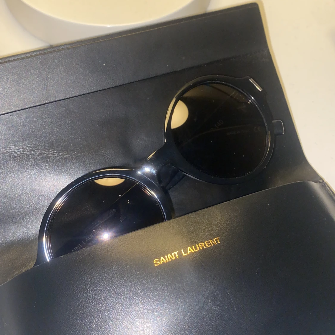 Saint Laurent solglasögon 