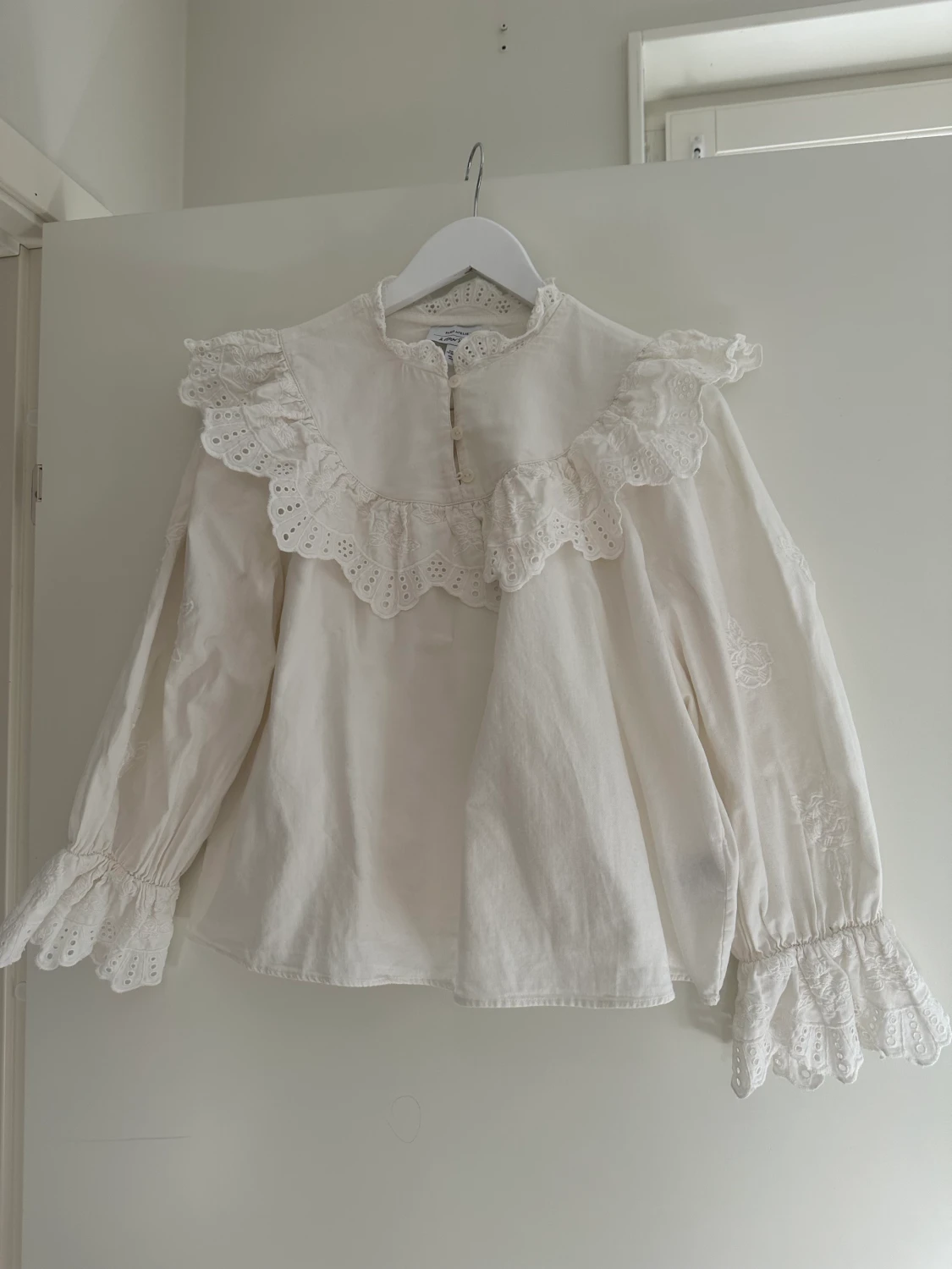 & Other Stories blus volang