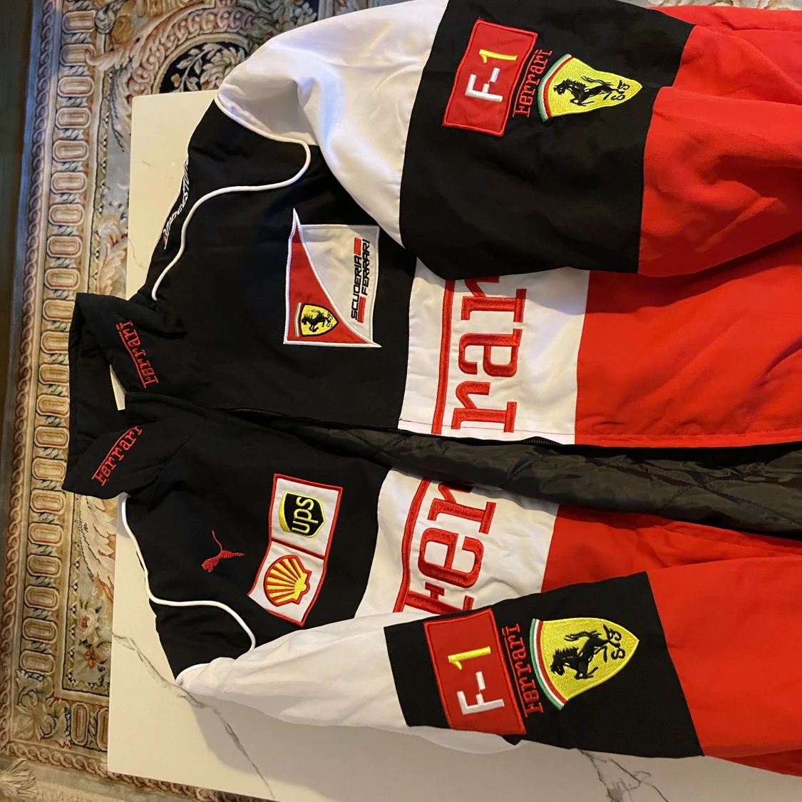 Ferrari jacka
