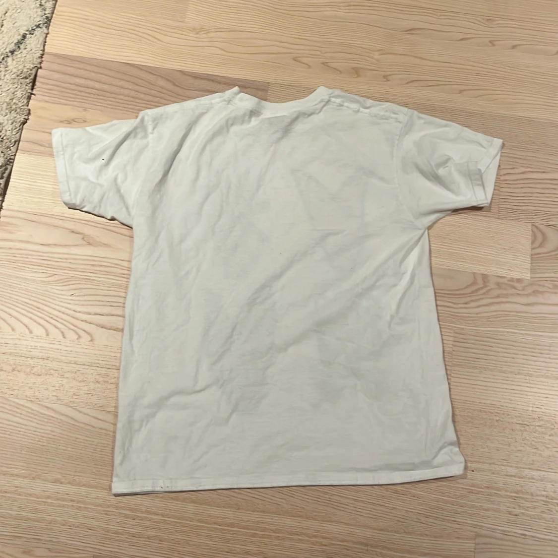 Abundant brands tshirt - 90