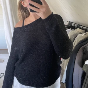 Stickad tröja - Tunn stickad tröja med skimmer🙌🏼💞