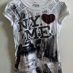 I ❤️ new york tröja - jätte fin I ♥️ NY tröja som jag köpte i New york men som jag nt använder🫶🏼