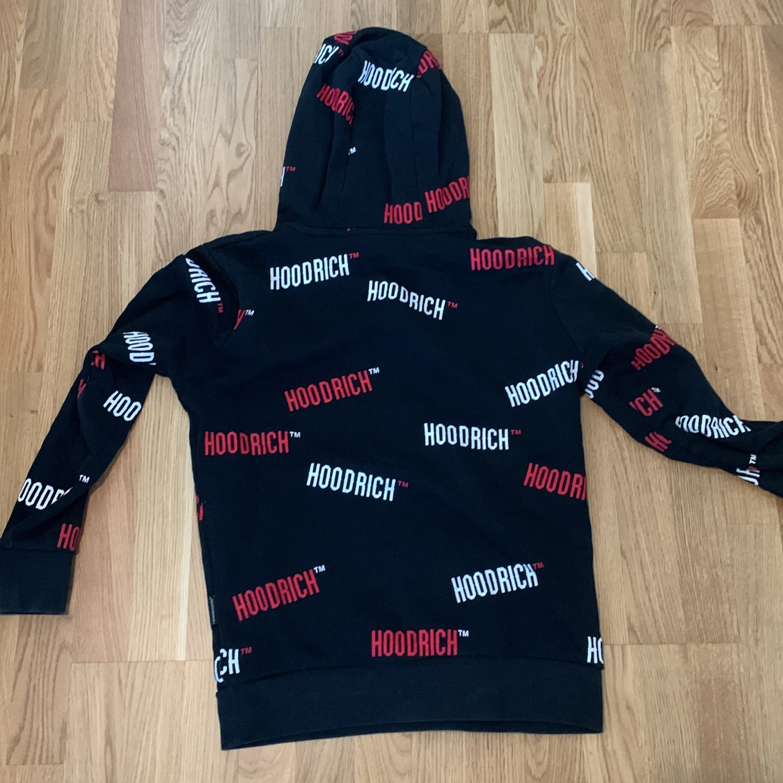 Hoodrich tröja - 90